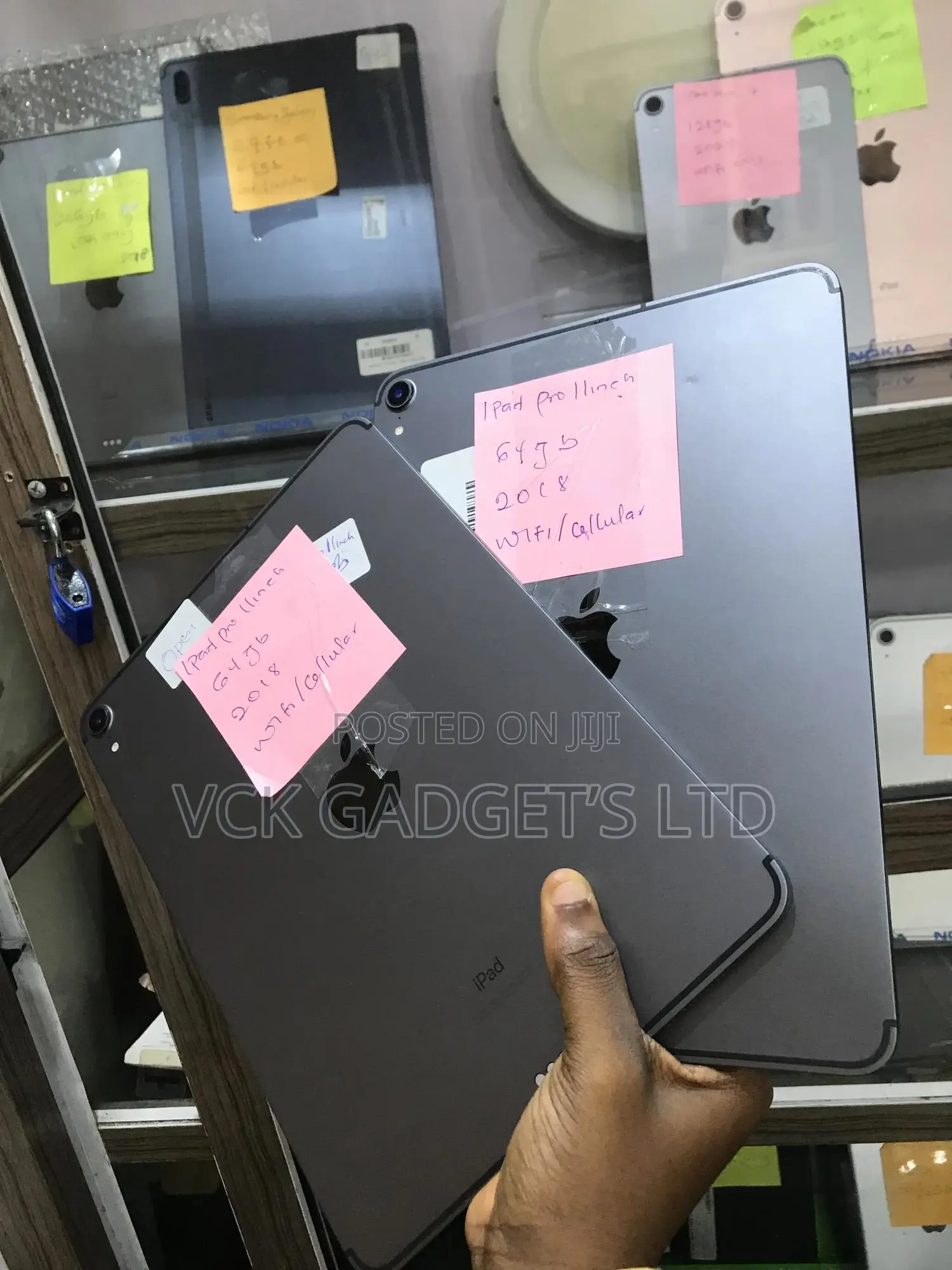 Apple iPad Pro 11 (2018) 64 GB Gray