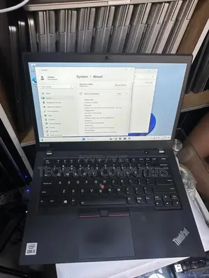 Laptop Lenovo ThinkPad T14 G1 8GB Intel Core I5 SSD 256GB
