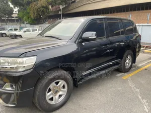Land Cruiser for Hire