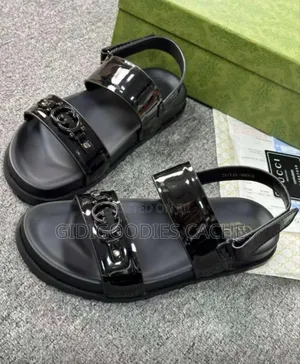 Photo - Gucci Sandals/Slippers