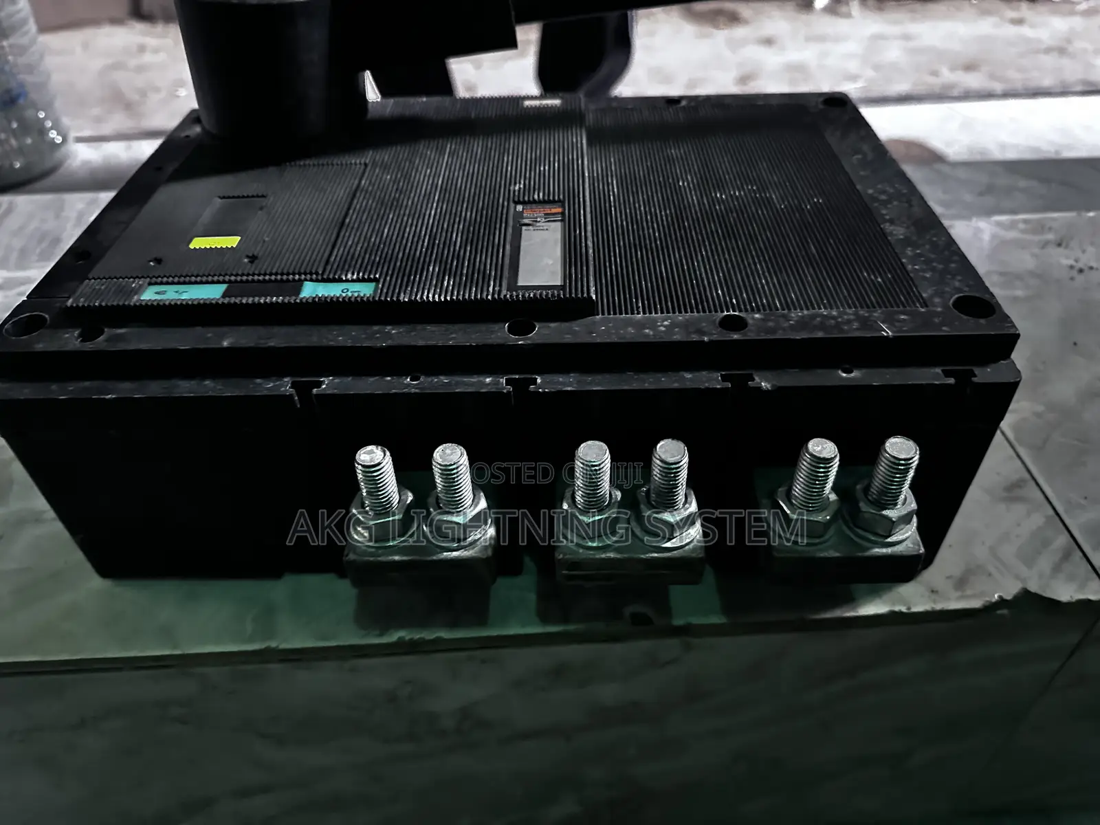 2500a X 3pole Manual Breaker