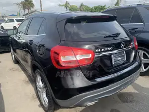 Mercedes-Benz GLA-Class GLA250 4dr SUV (2.0L 4cyl Turbo 7AM) 2015 Black
