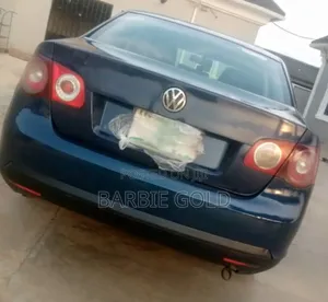 Photo - Volkswagen Jetta 1.9 TDi 2008 Blue