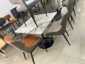 Simple and Cool Dinning Set