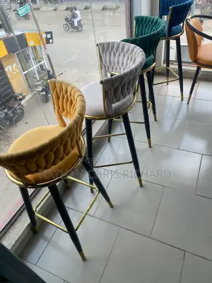 Best Top Free Setting Chairs for Home, Offices and Bar