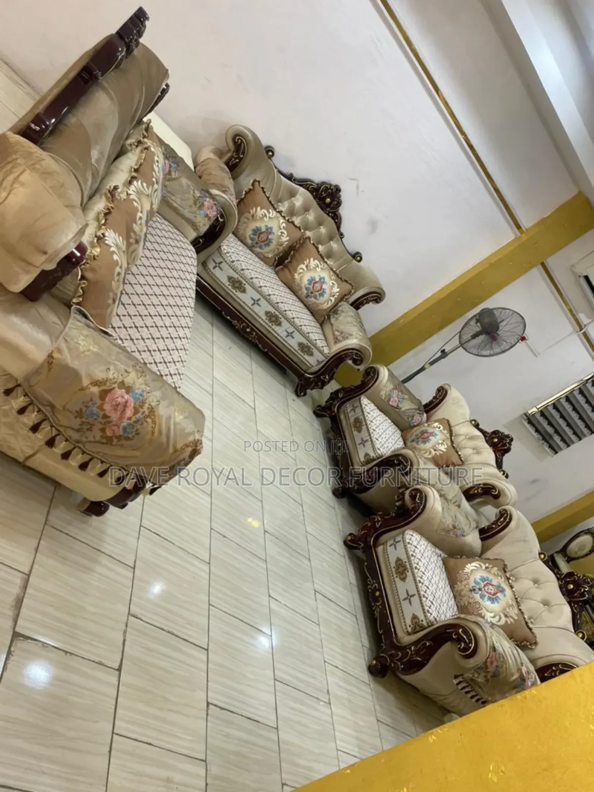 Quality Royal Sofa Set