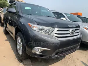 Toyota Highlander 2013 Gray