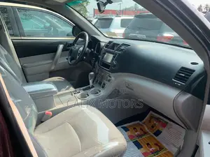 Toyota Highlander 2013 Gray