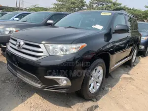 Toyota Highlander 2012 Black