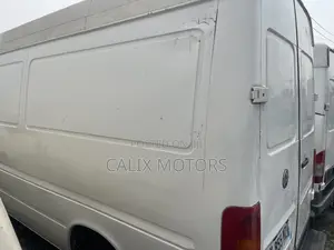 Volkswagen LT 2009 White