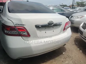 Toyota Camry 2010 White