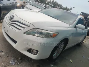 Toyota Camry 2010 White