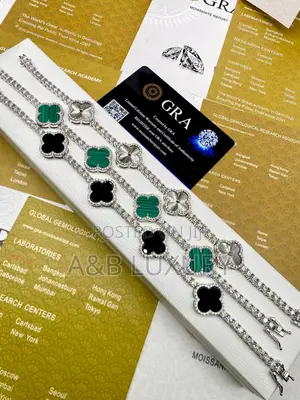 VVS Moissanite Diamond