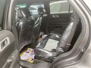 Ford Explorer 2011 Gray