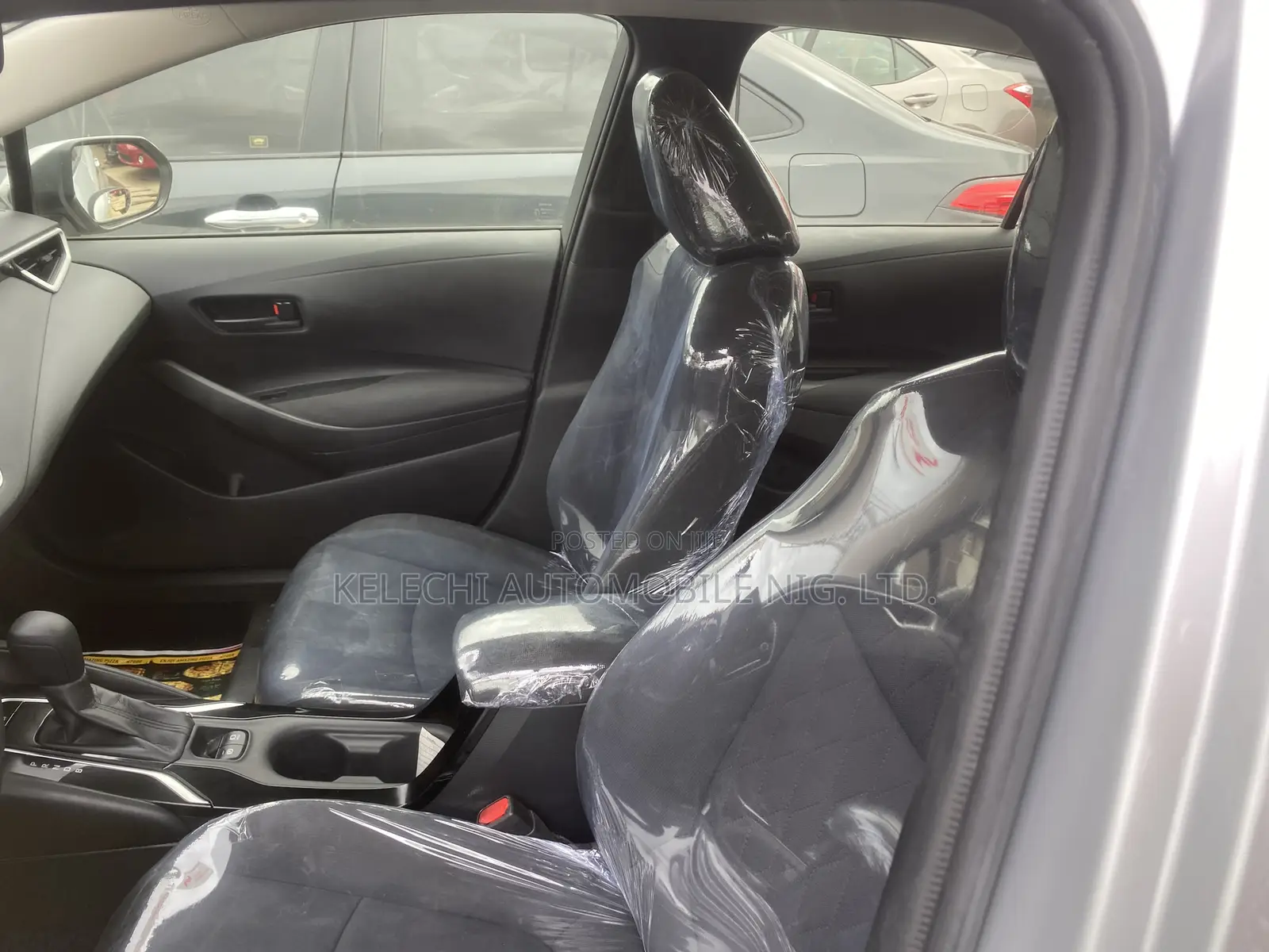 Toyota Corolla LE 2023 Silver