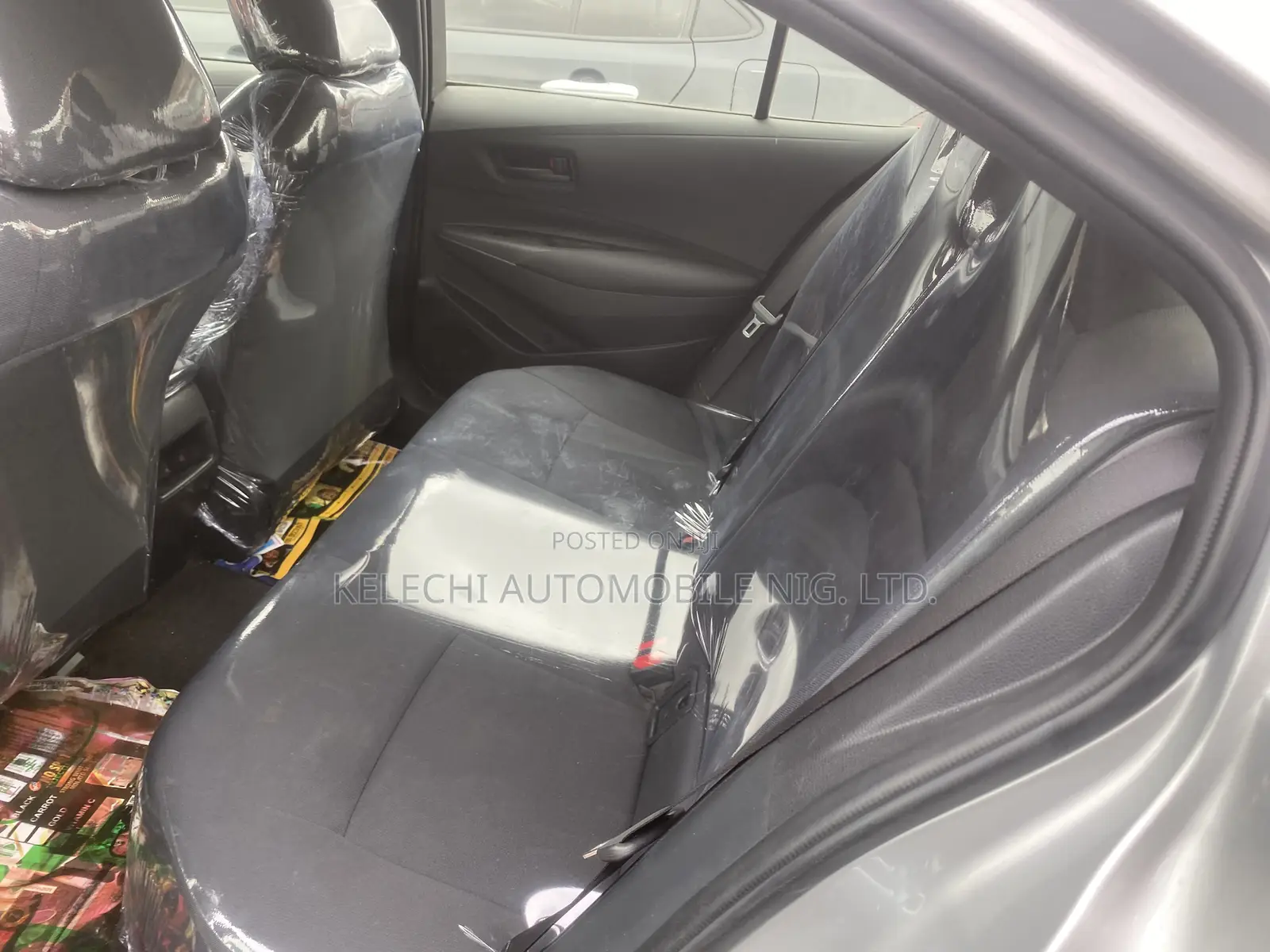 Toyota Corolla LE 2023 Silver