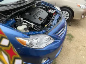 Toyota Corolla 2009 Blue