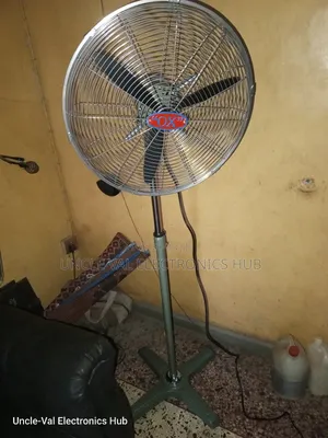 Ox 18" Industrial Standing Fan