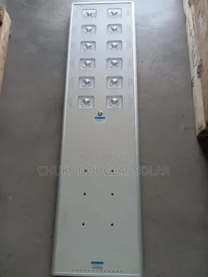100w Wakatek Solar Street Light