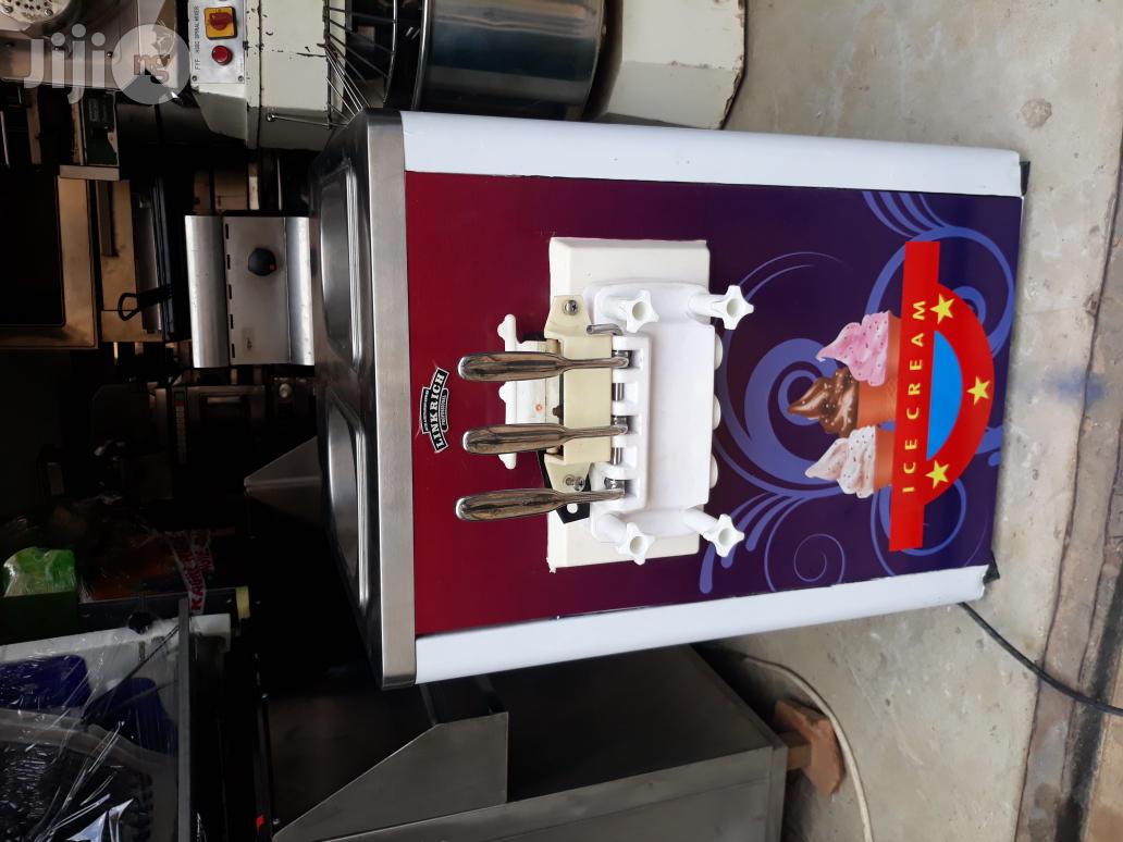 Tokubo Ice Cream Machine