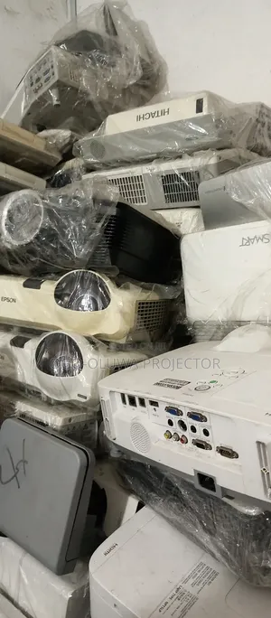 Short Throw Projector Clearance