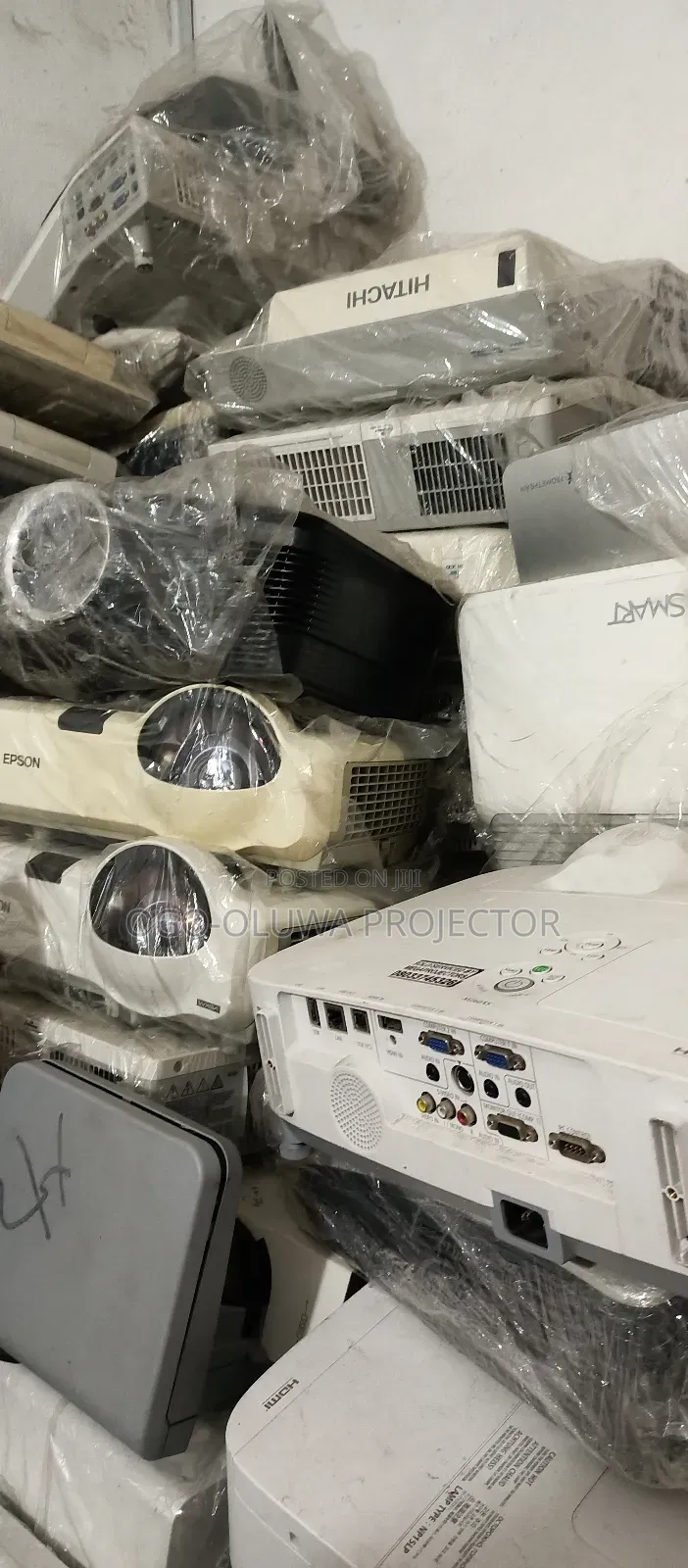Short Throw Projector Clearance
