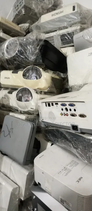 Short Throw Projector Clearance