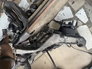 Range Rover Front Hub
