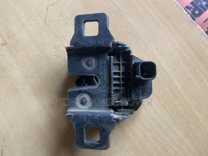 Range Rover Bonnet Lock