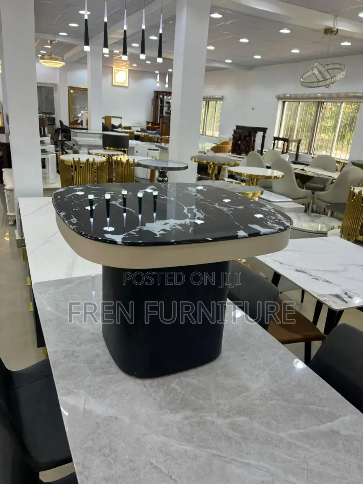 Imported Quality Centre Table With Marble Top