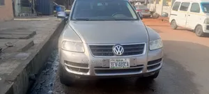 Photo - Volkswagen Touareg 2006 Gray
