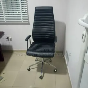 High-Back Office Chair Luxury.