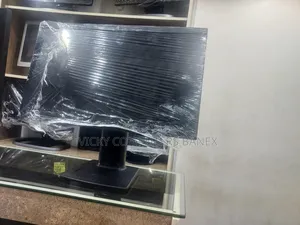 Photo - Dell Monitor Hdmi and Vga Frameless