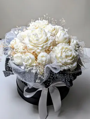 Scented and Sculpted Candles
