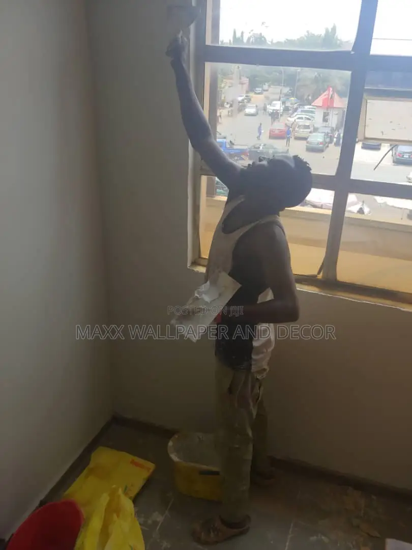 Engineered Your Wall With Mr Putty Screeding