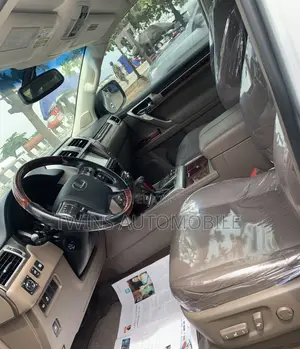 Lexus GX 460 Luxury 2017 Silver