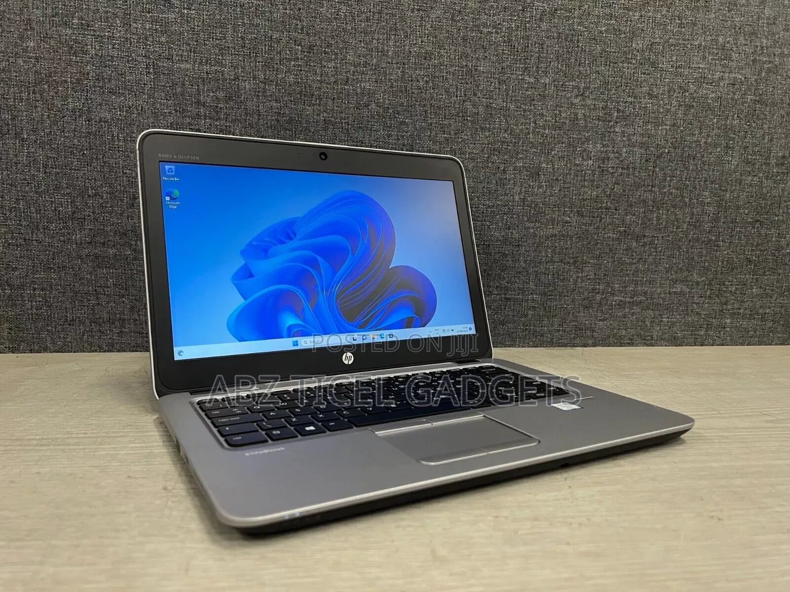Laptop HP EliteBook 820 G3 8GB Intel Core I5 SSD 256GB