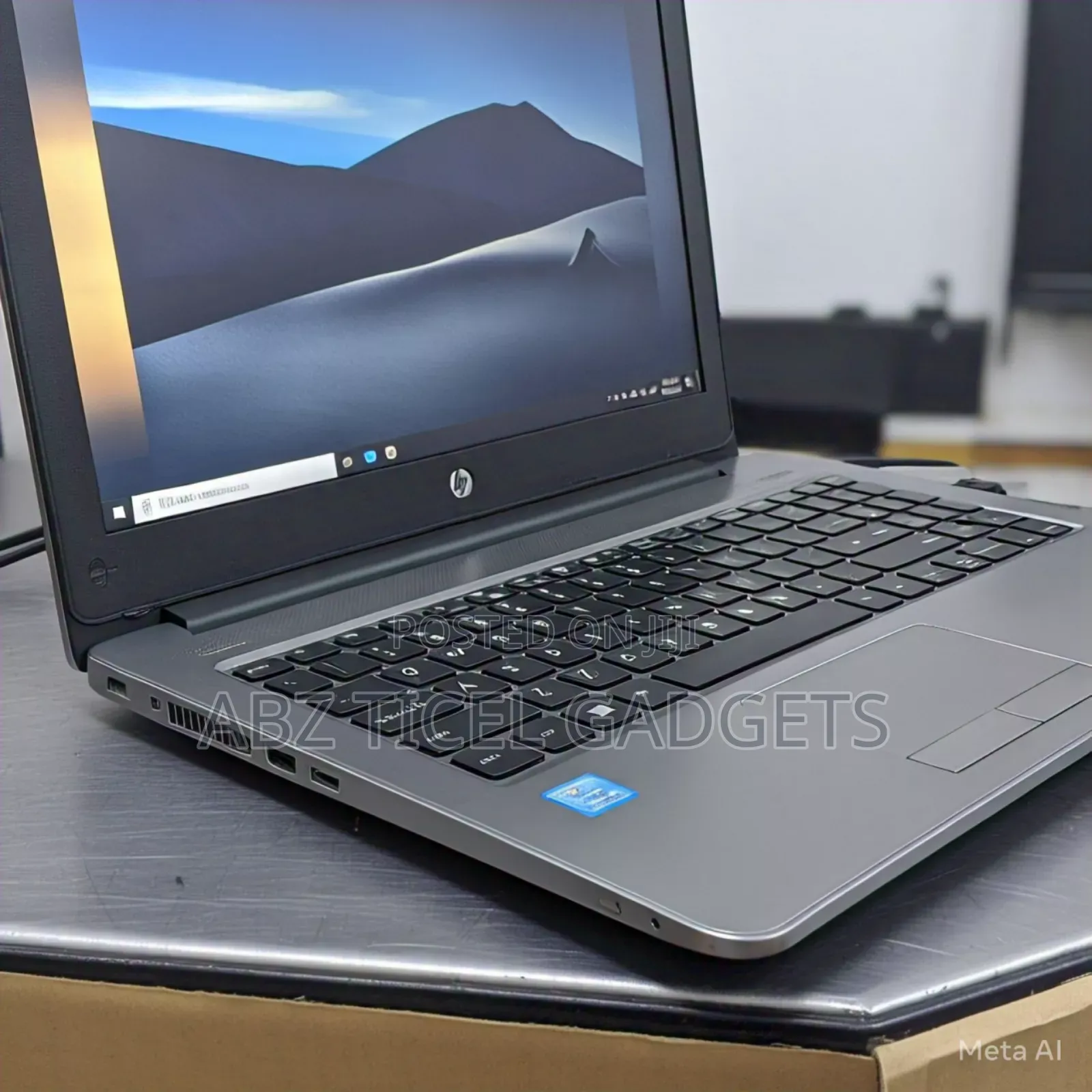 Laptop HP EliteBook 820 G3 8GB Intel Core I5 SSD 256GB