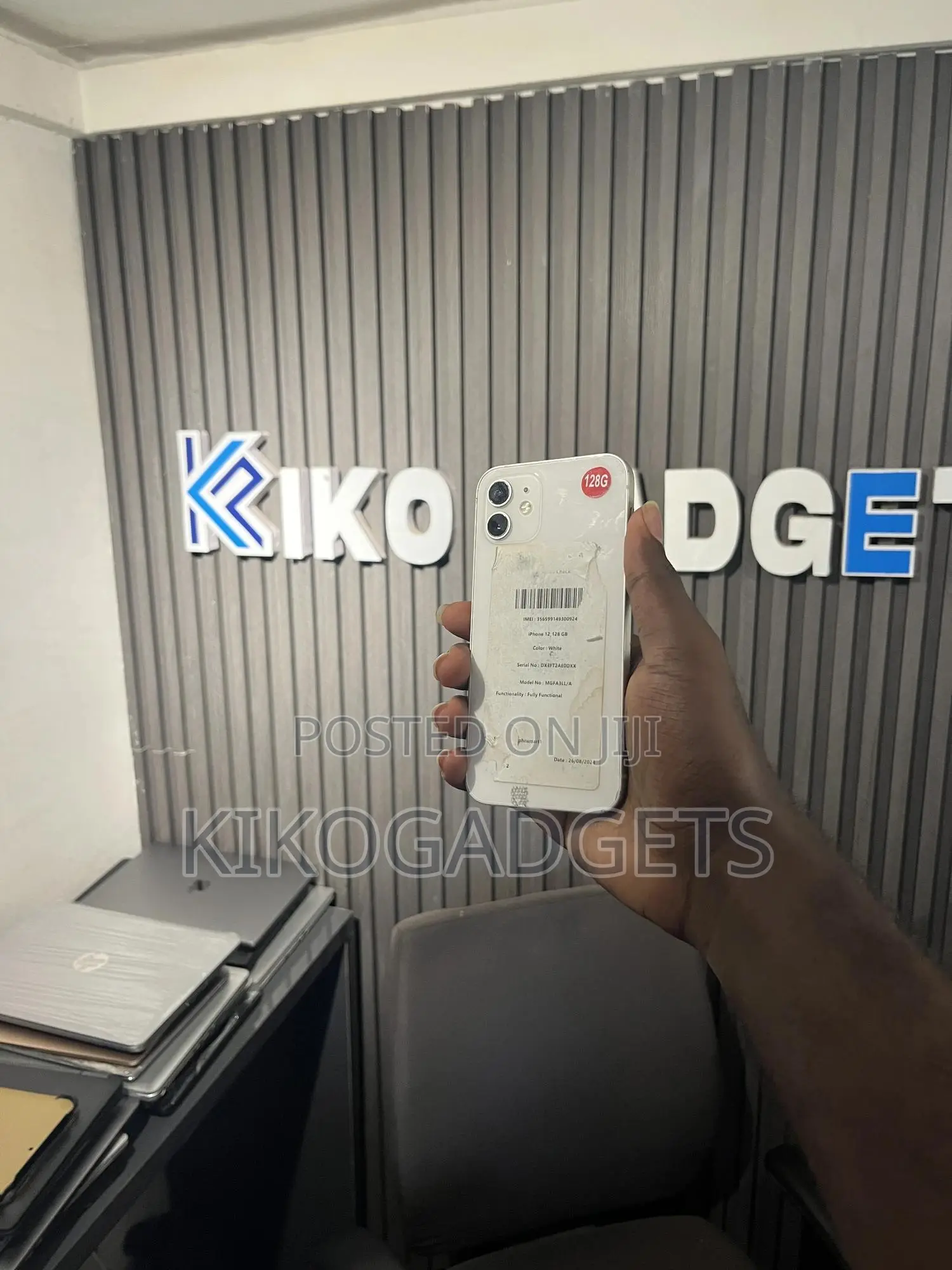 Apple iPhone 12 128 GB White