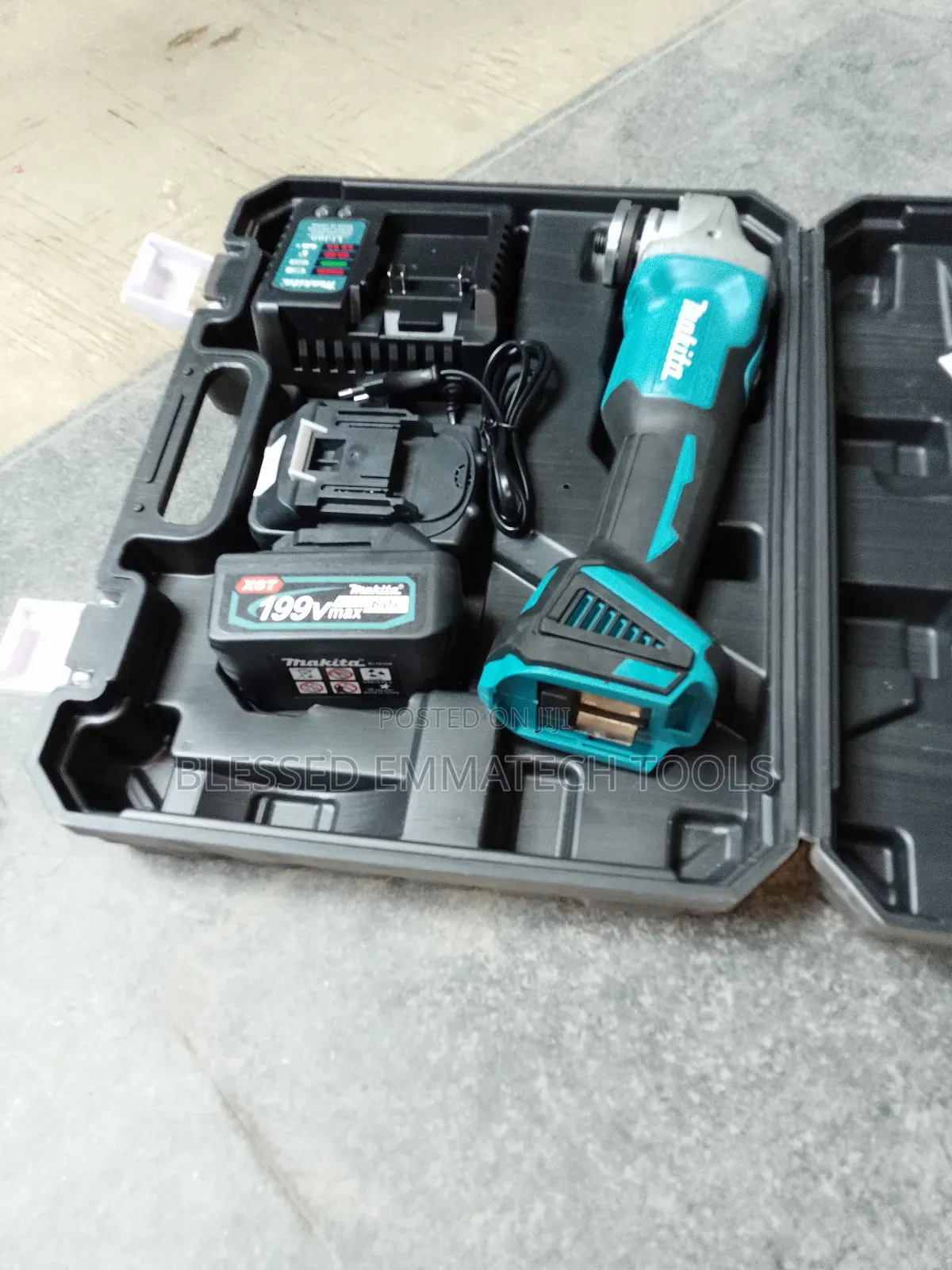 199v Makita Cordless Grinding Machine