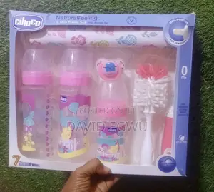 Photo - Feeding Bottle Set With Flannel