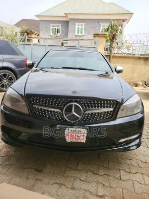 Mercedes-Benz C350 2010 Black