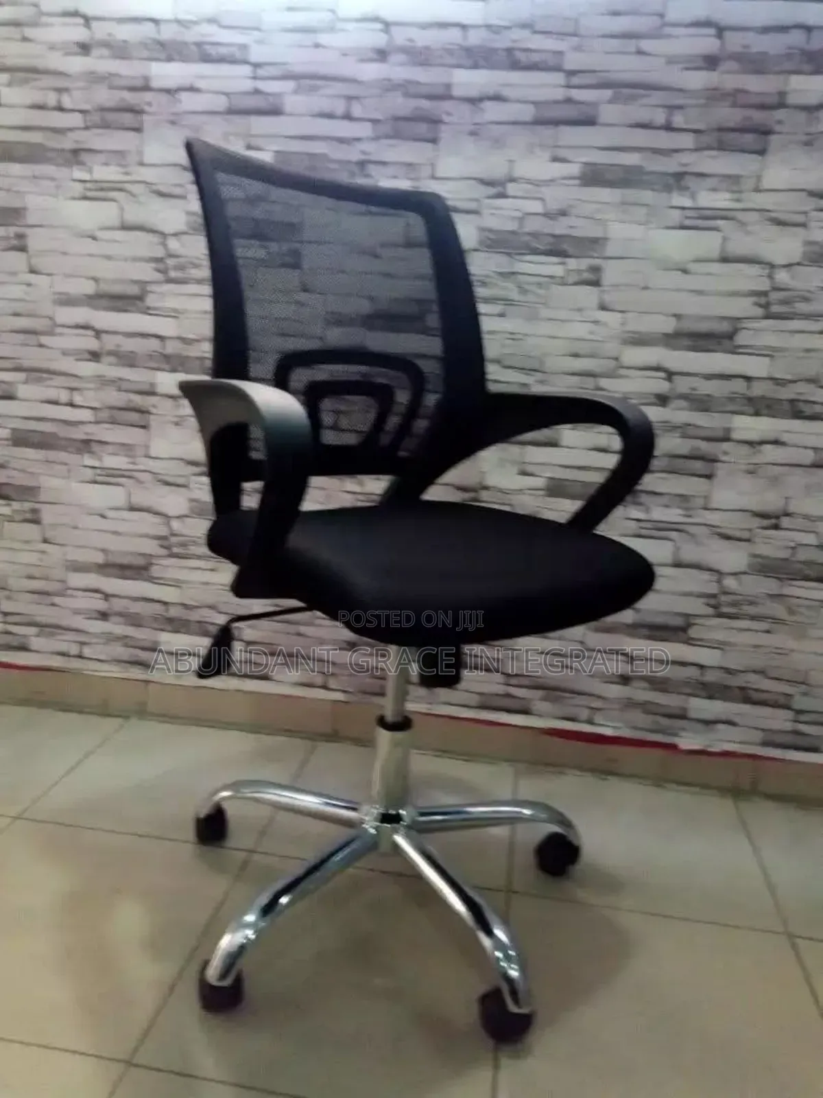 Dynamic Office Chair.