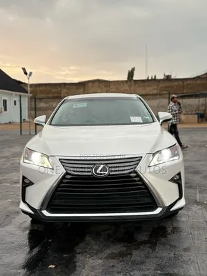 Lexus RX 350 FWD 2017 White