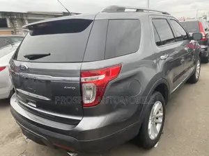 Ford Explorer 2011 Gray