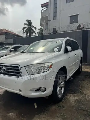 Photo - Toyota Highlander 2008 White