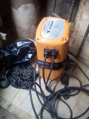 Toyo Electric Chain Hoist
