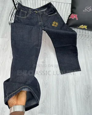Original Luxury Men's Jeans Louis Vuitton Available In Store