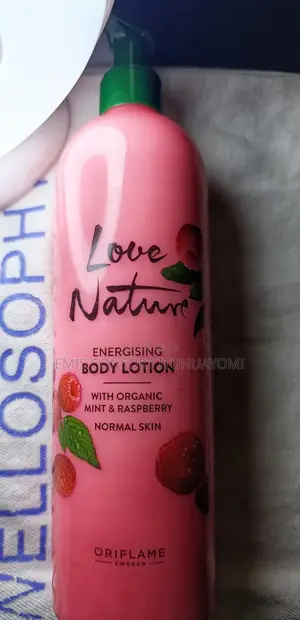 Love Nature Raspberry Body Lotion
