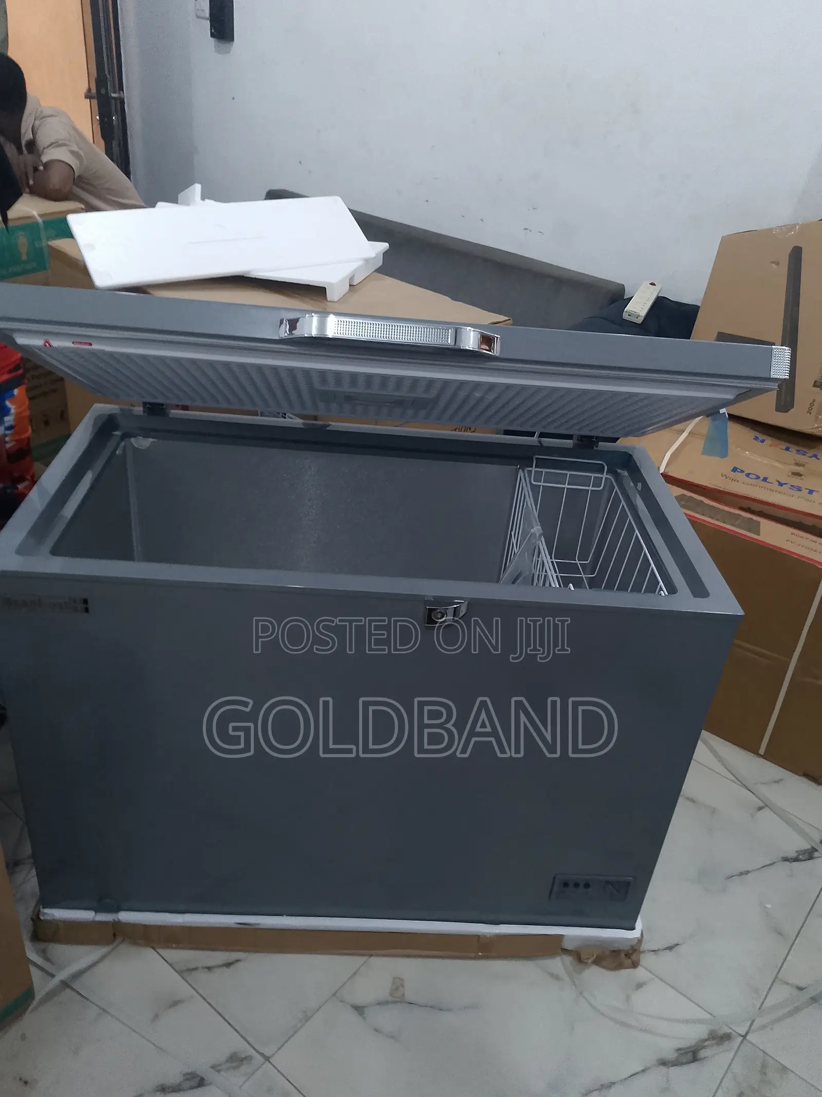 Scanfrost Free Standing 300l Chest Freezer Sfl300eco